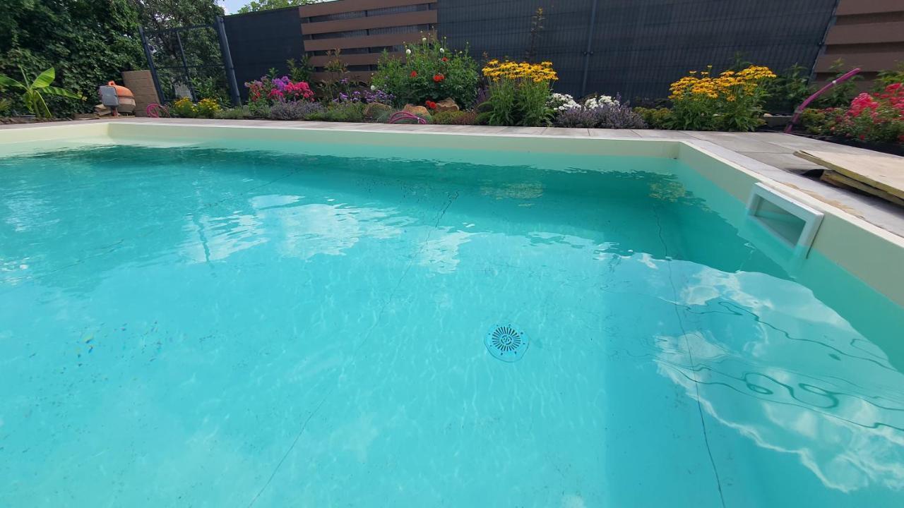 Velence Lakeside Pool House Екстериор снимка